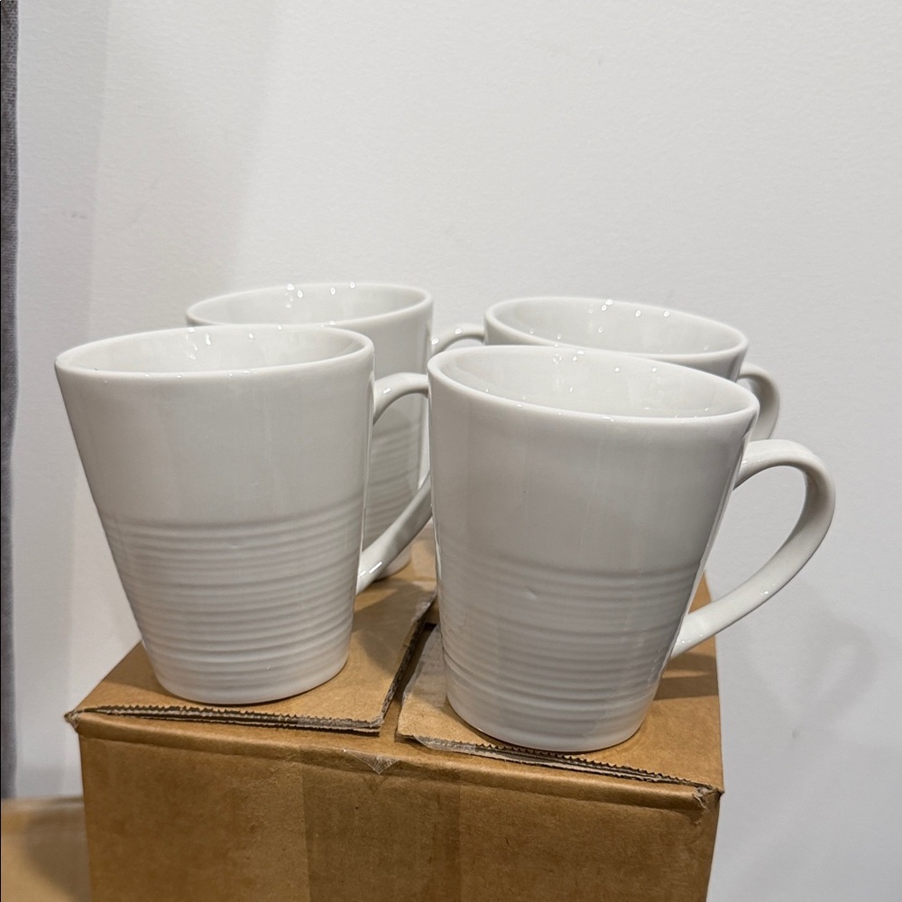 Elama  White Ceramic Mug Set of 6